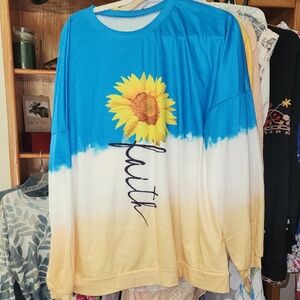 Source Unknown Blue and Yellow Sunflower Top